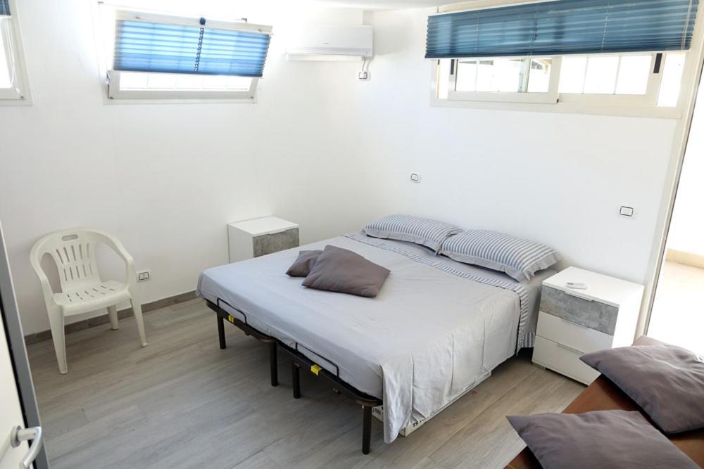 Terrazza Con Vista Leilighet Nettuno Eksteriør bilde