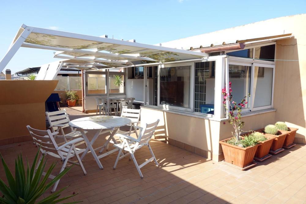 Terrazza Con Vista Leilighet Nettuno Eksteriør bilde